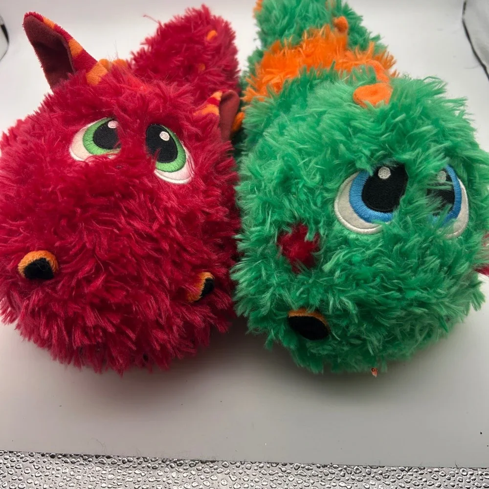 Stuffies Puzzlers Plush Dragon Set Red Green Shaggy Monster Zipper Pocket 2014